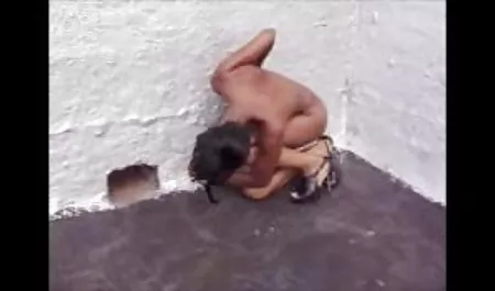 آب نبات سفید فیلم سکسی از پورن دختر